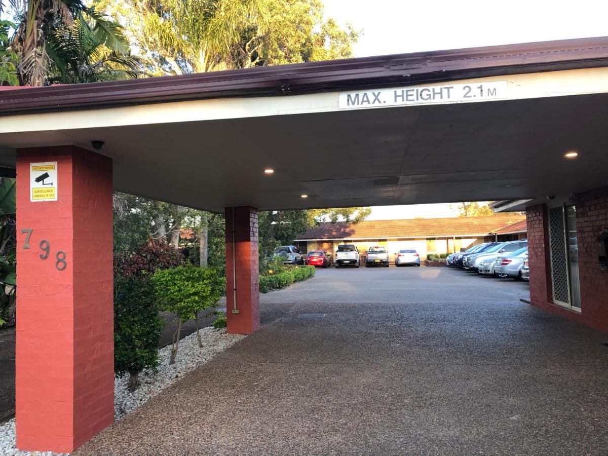 Lake Macquarie Motor Inn Belmont Exterior photo