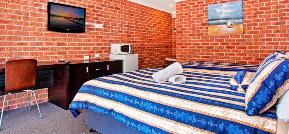 Lake Macquarie Motor Inn Belmont Exterior photo